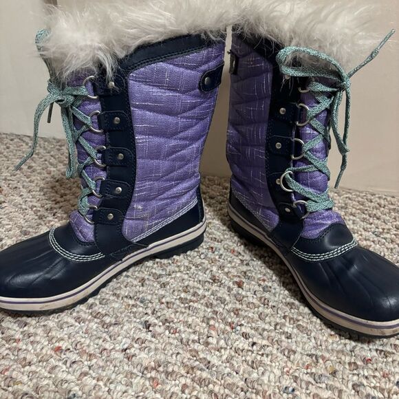 Sorel Tofino II Faux Fur Lined Waterproof Boot Purple- Girl’s/Women’s Size 5 - Picture 7 of 11